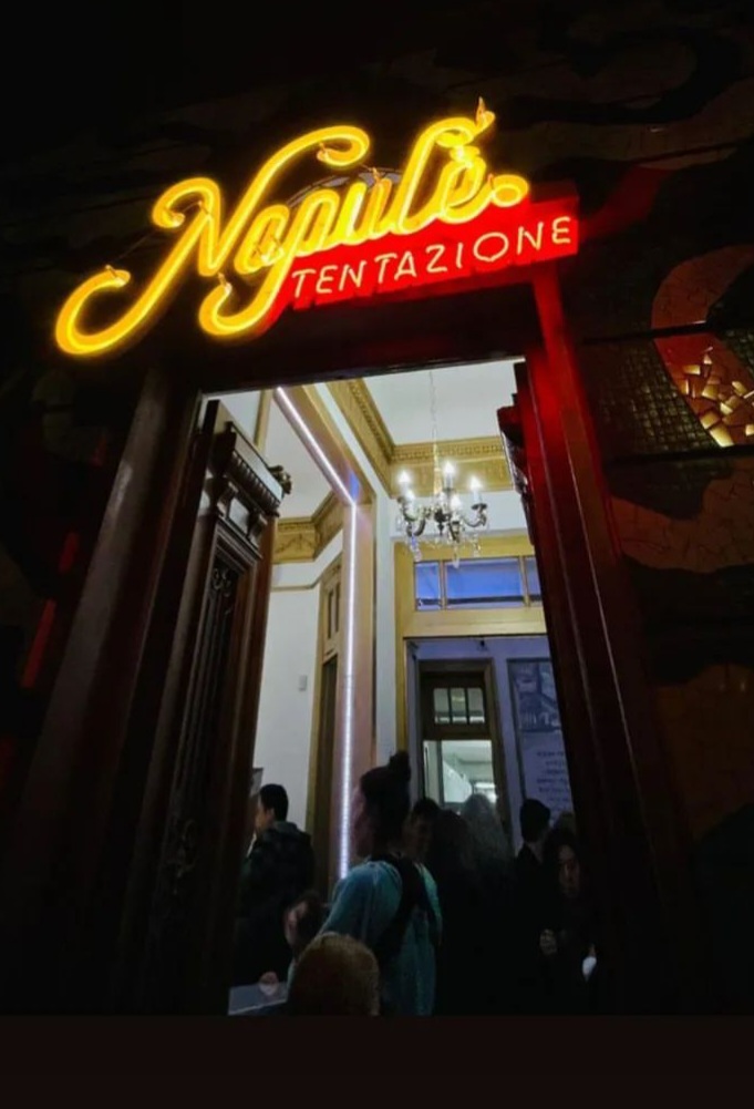 NAPULE TENTAZIONE inauguro nuevo local un toque de napole en caballito paticceria y gelatteria del sud de italia