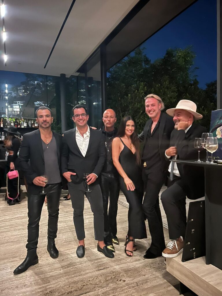 Gaby Alvarez y Adolfo Suaya presentaron el lujo de MOXIE Mobility con una sofisticada fiesta en Los Angeles